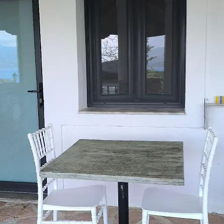 Πανσιόν John's 3*