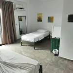 John's 3*