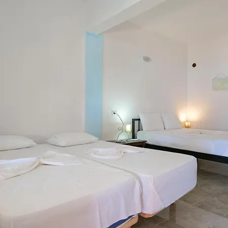 John's Pensionat Ksamil